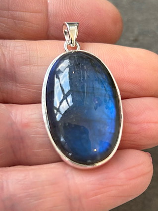 Labradorite Pendant from Silver Gemstone Pendants